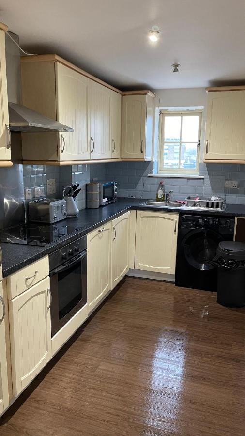 Two Bedroom Flat Town Centre Colchester Ngoại thất bức ảnh