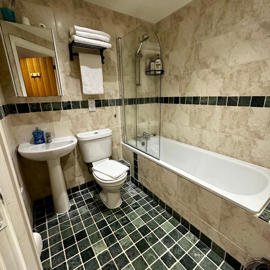 Two Bedroom Flat Town Centre Colchester Ngoại thất bức ảnh