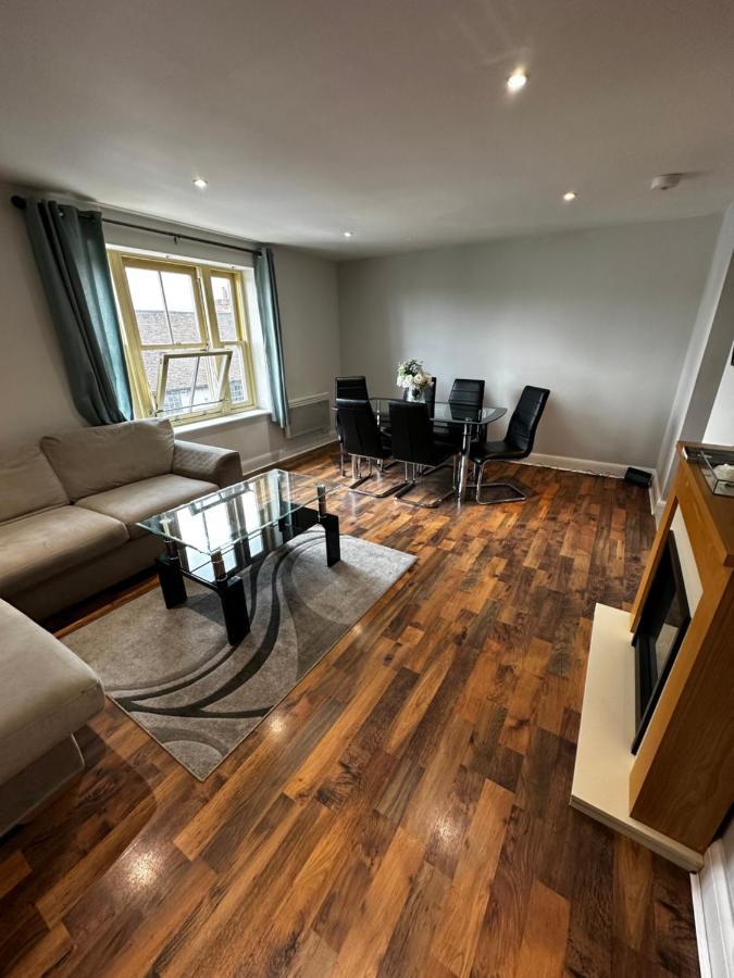 Two Bedroom Flat Town Centre Colchester Ngoại thất bức ảnh